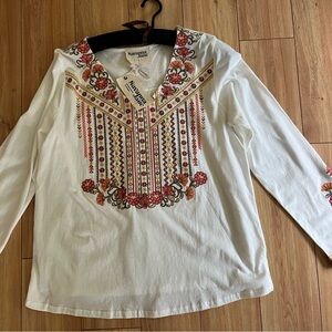 Savanna Jane White Blouse with Colorful Embroidery SZ LARGE NEW W/ Tags